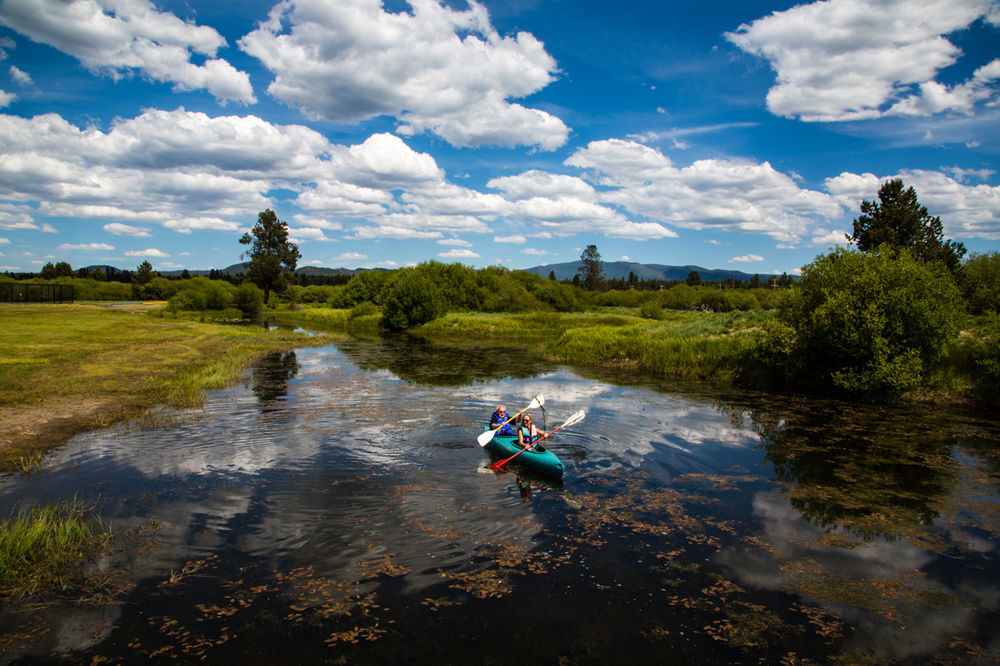 Bend-Sunriver Camping Resort Studio Cabin 6 エクステリア 写真